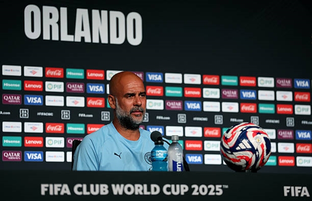 Pep Guardiola lo ngại thời tiết khắc nghiệt trước trận đấu sống còn với Juventus