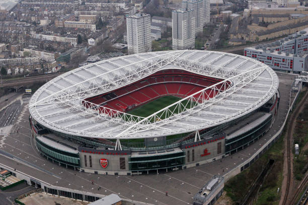 Sân vận động Emirates: Biểu tượng kiêu hãnh của Arsenal và hành trình xây dựng đầy thách thức