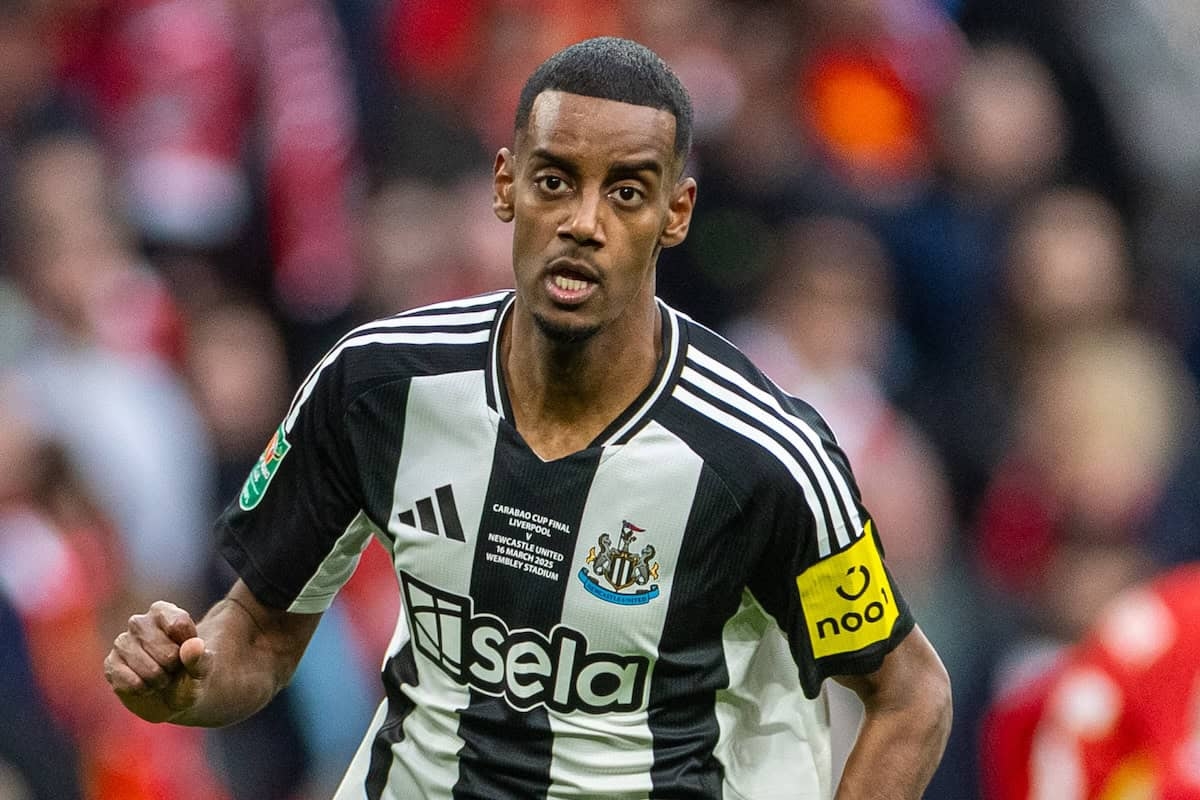 Isak Vắng Mặt Chuyến Du Đấu Của Newcastle: Chấn Thương Hay Chuyển Nhượng?
